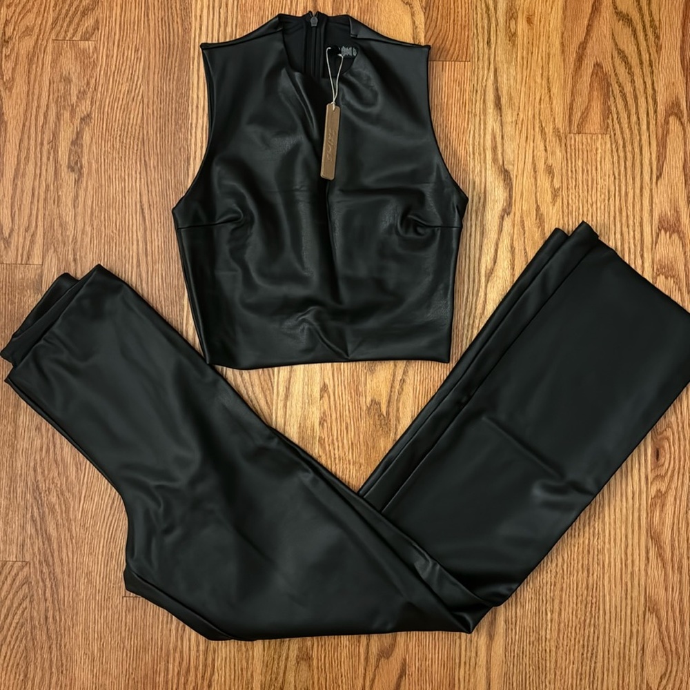 SKIMS Black leather set Size M like new